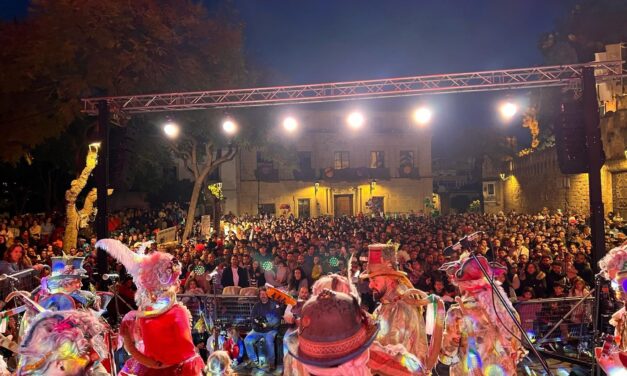 El Puerto de Santa María se rinde ante la magia de su Carnaval con la actuación estelar de ‘Las Ratas’