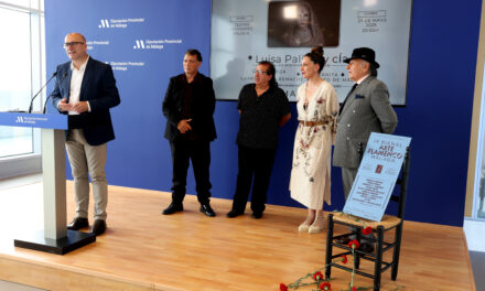 Luisa Palicio inaugura la IX Bienal de Arte Flamenco de Málaga con ‘La maharaní’
