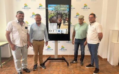 Almáchar mantiene viva la tradición con su XVII Feria de Ganado, entre mulos, vendimia y sones flamencos