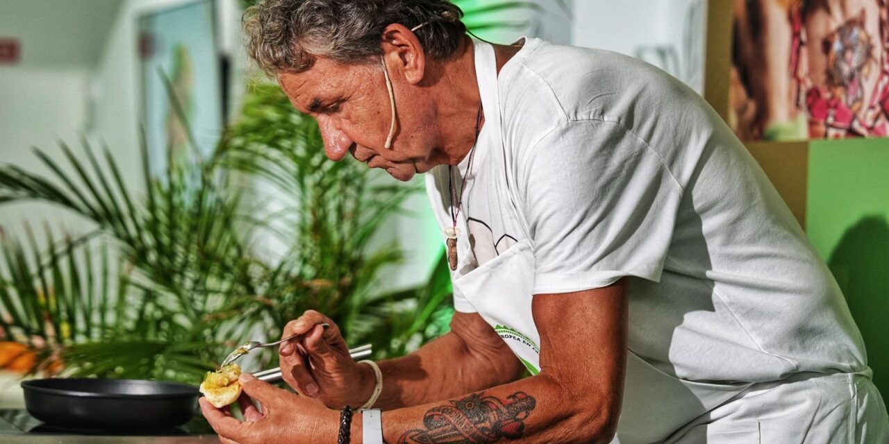 Koldo Royo recupera los sabores de la abuela con su ‘bocatín del Tito’, la tapa que hará gira por los festivales del verano