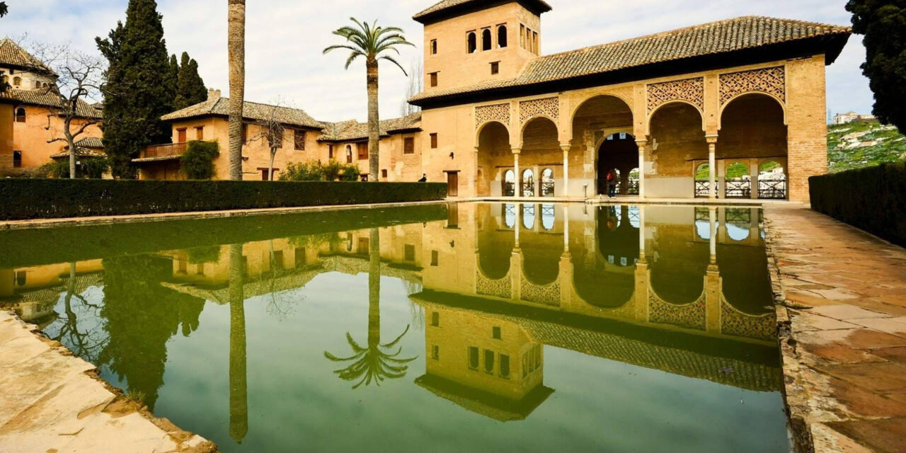 Granada: un viaje entre historia, arte y flamenco