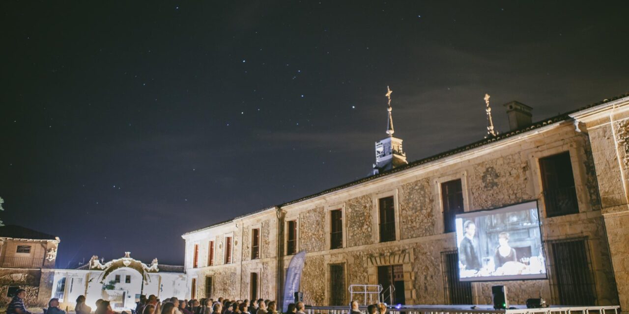 Chinchón y Nuevo Baztán: el alma patrimonial de Madrid en la red de los Pueblos más Bonitos de España